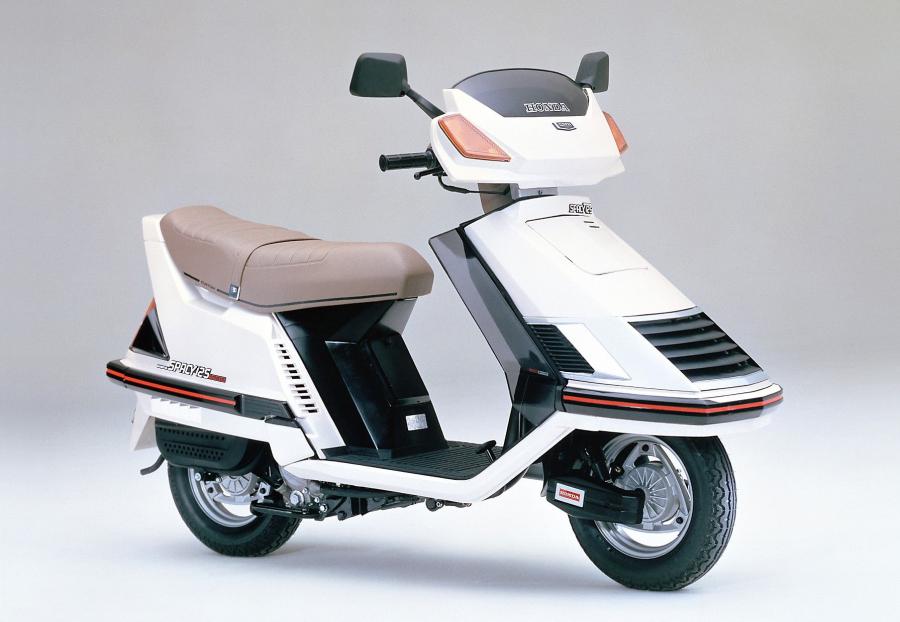 Honda Spacy 125 Striker Custom